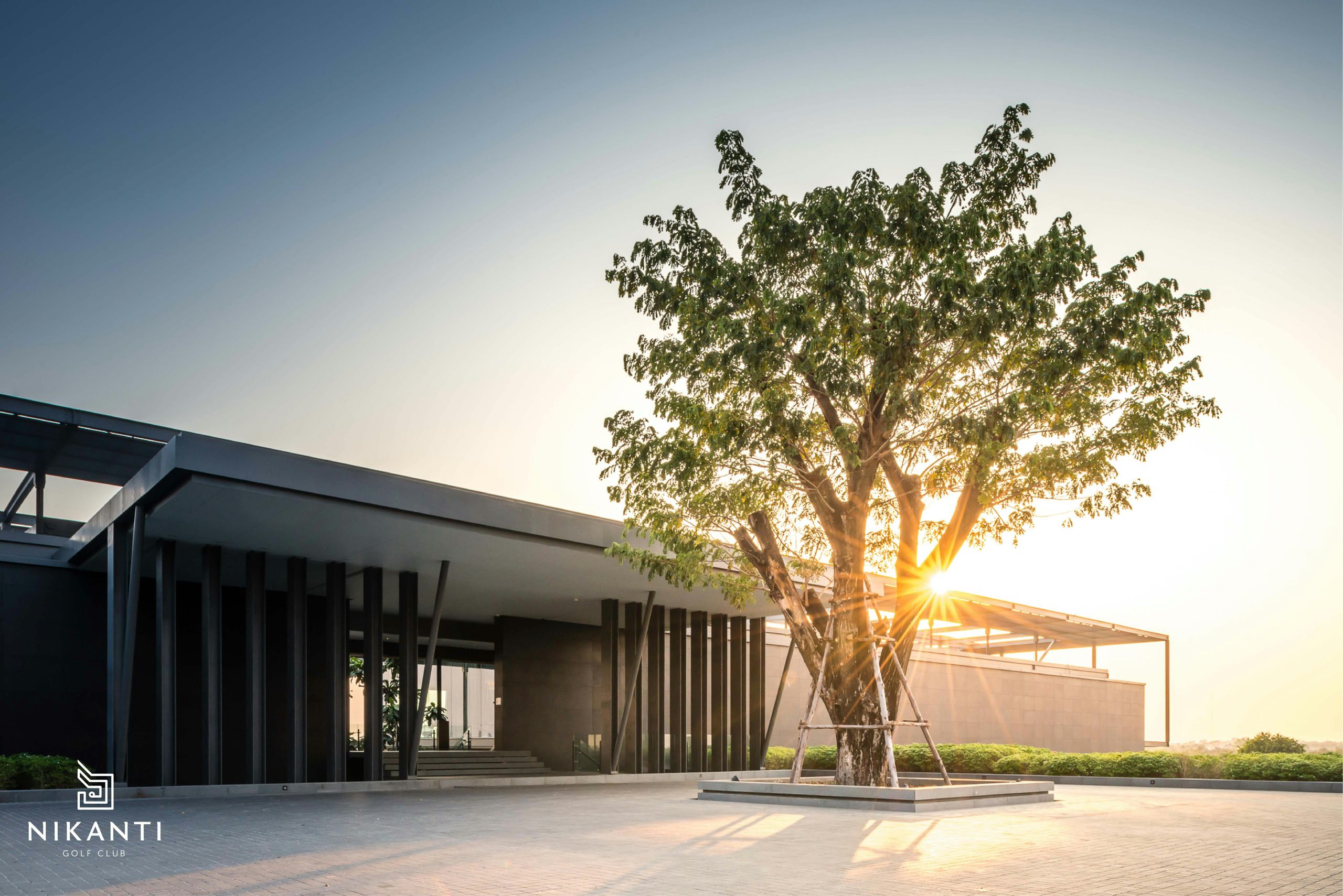 Nikanti Golf Clubhouse — Exterior