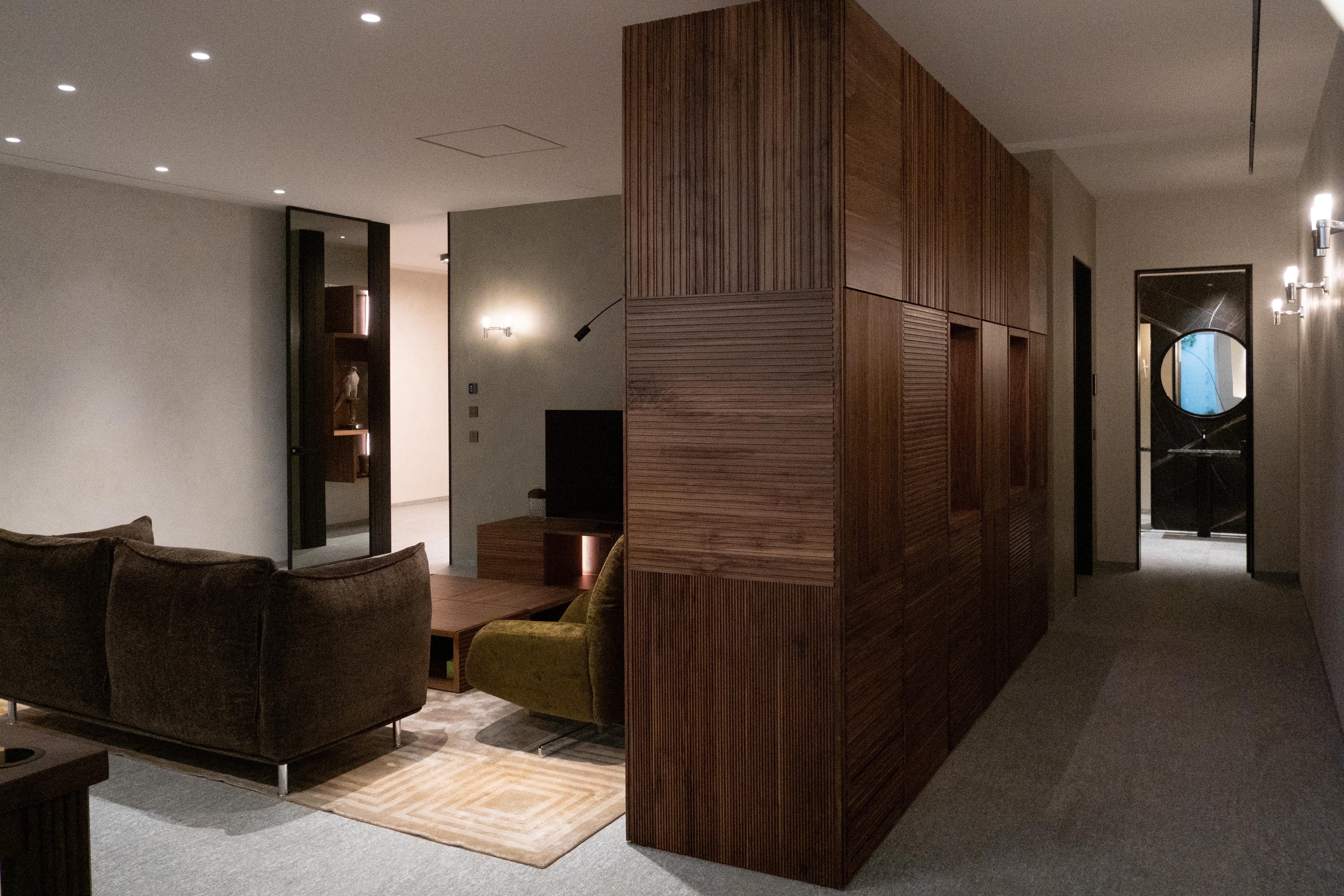Private Meeting Complex — Utility Room