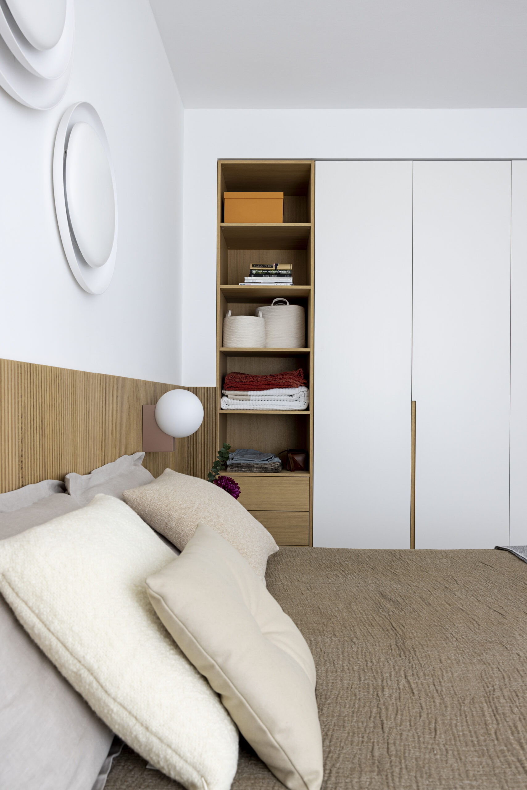 Canonica House — Wardrobe