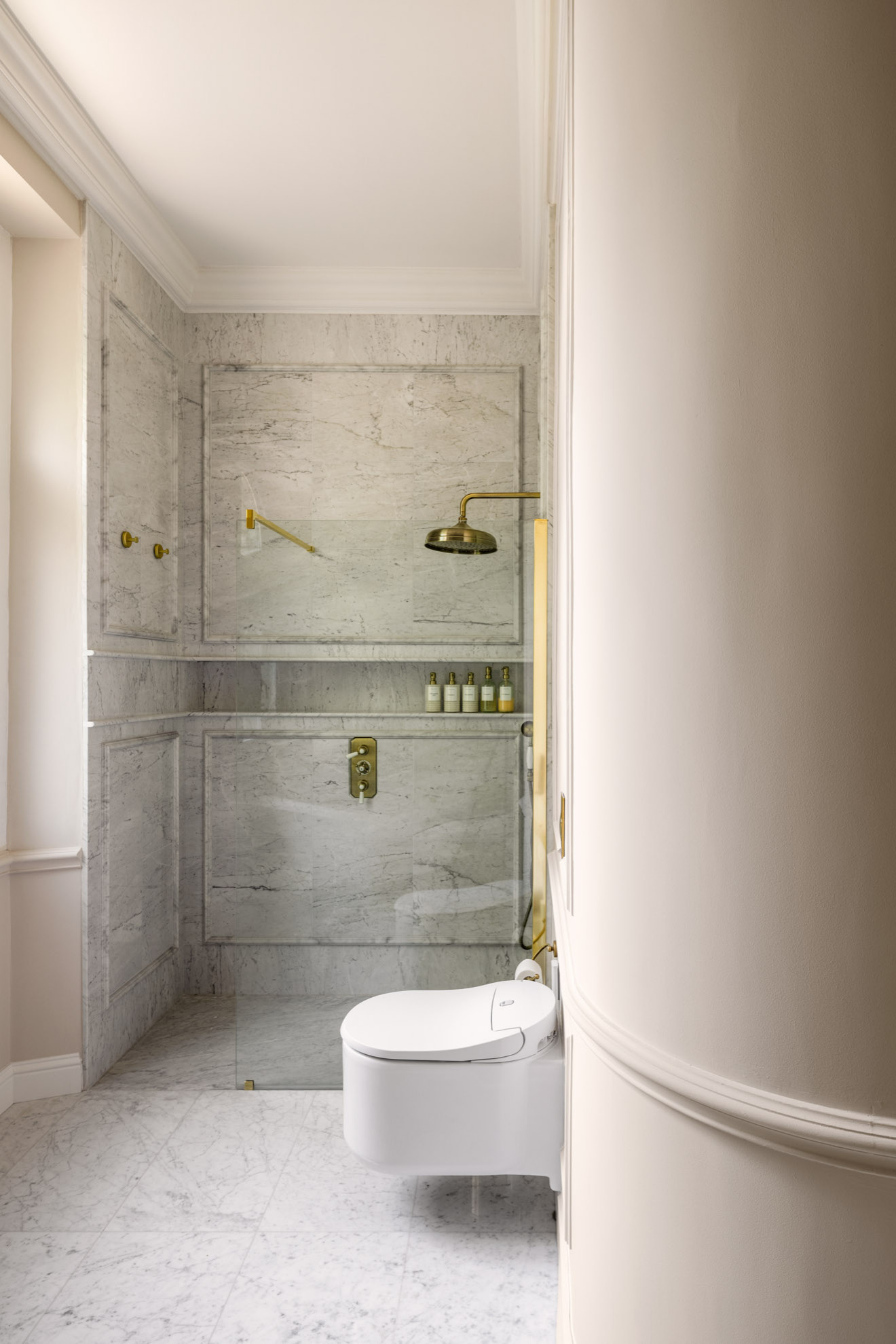 VPRV+1 — Bathroom