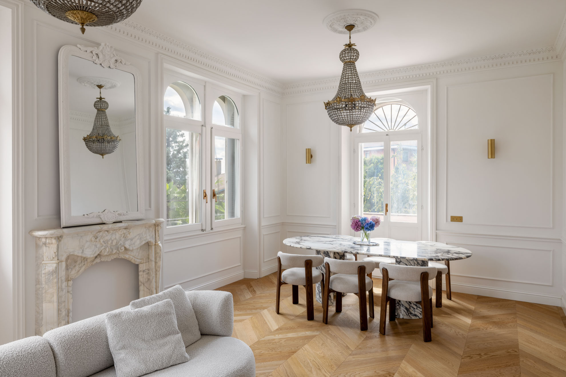 VPRV+1 — Dining Room
