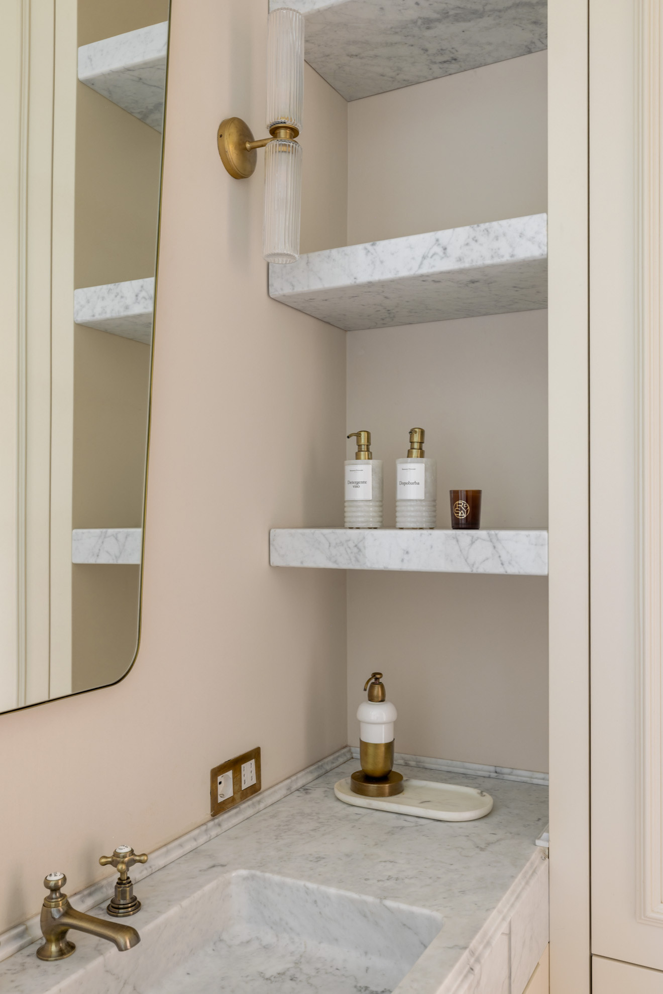 VPRV+1 — Bathroom